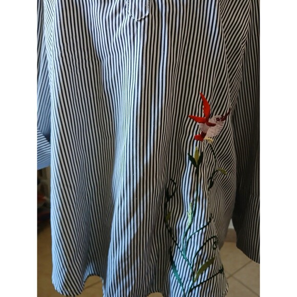 KontroL Contemporary Women’s Striped Flower Embroidered Shirt Blouse Size Large - Picture 8 of 16